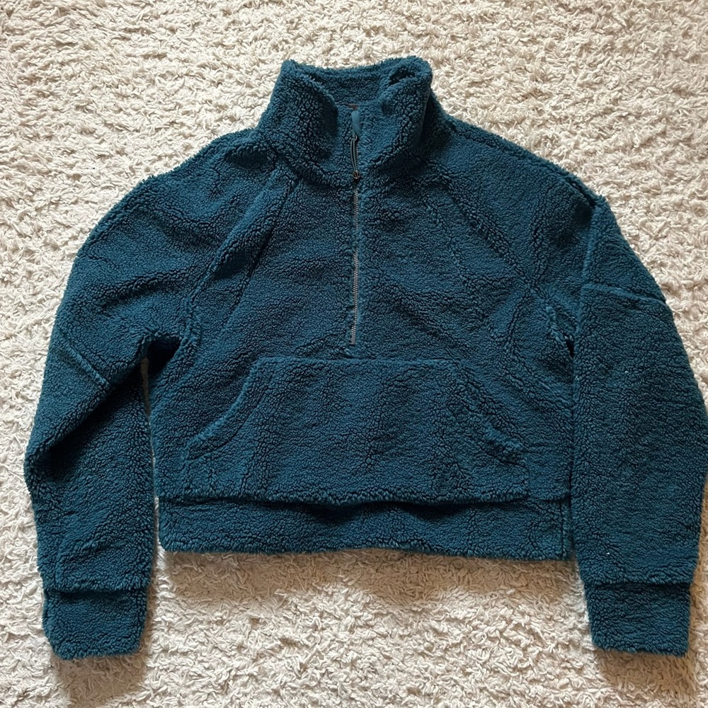 lululemon half-zip fleece pullover